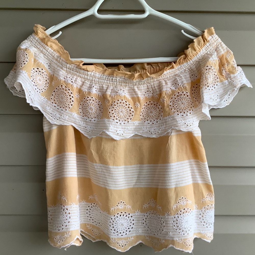 Off-the-Shoulder American Eagle Top - Size XS